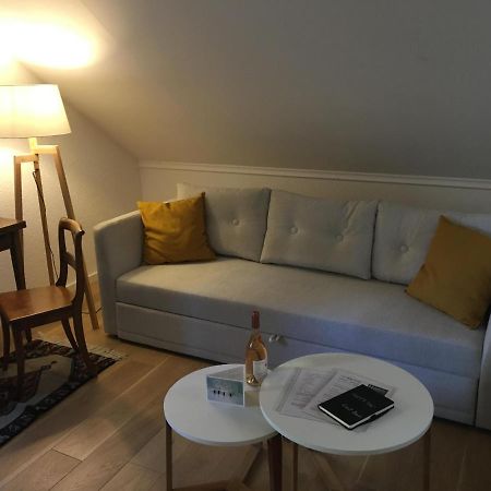 Charmante Maison Villageoise 5 Personnes Happyday Neuchatel Saint-Blaise Exteriör bild