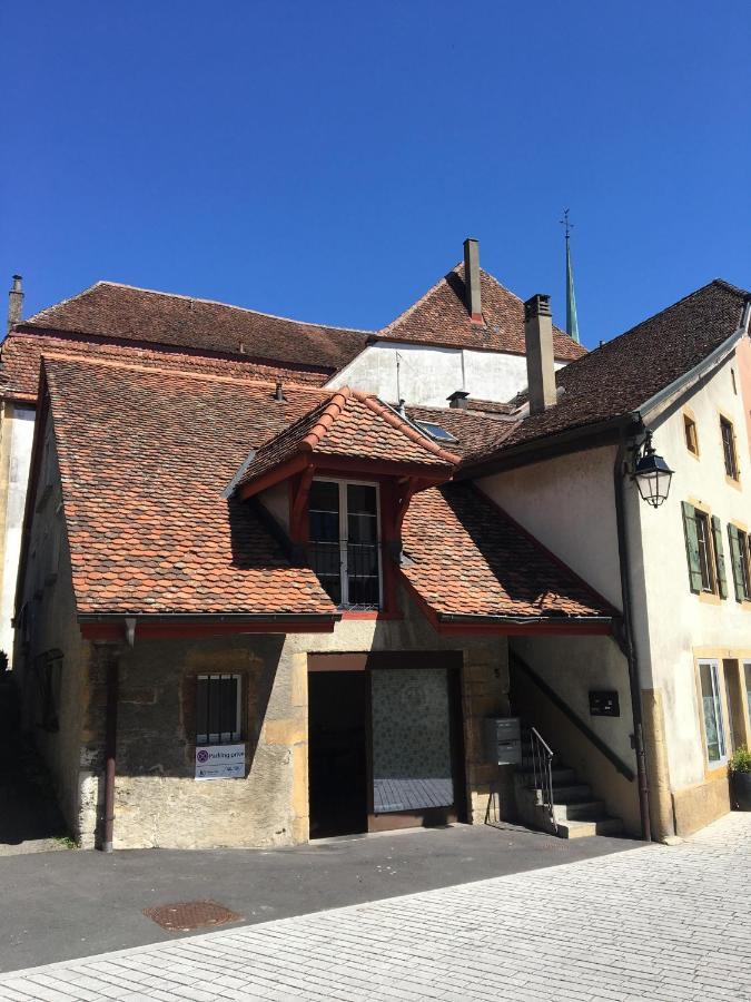 Charmante Maison Villageoise 5 Personnes Happyday Neuchatel Saint-Blaise Exteriör bild